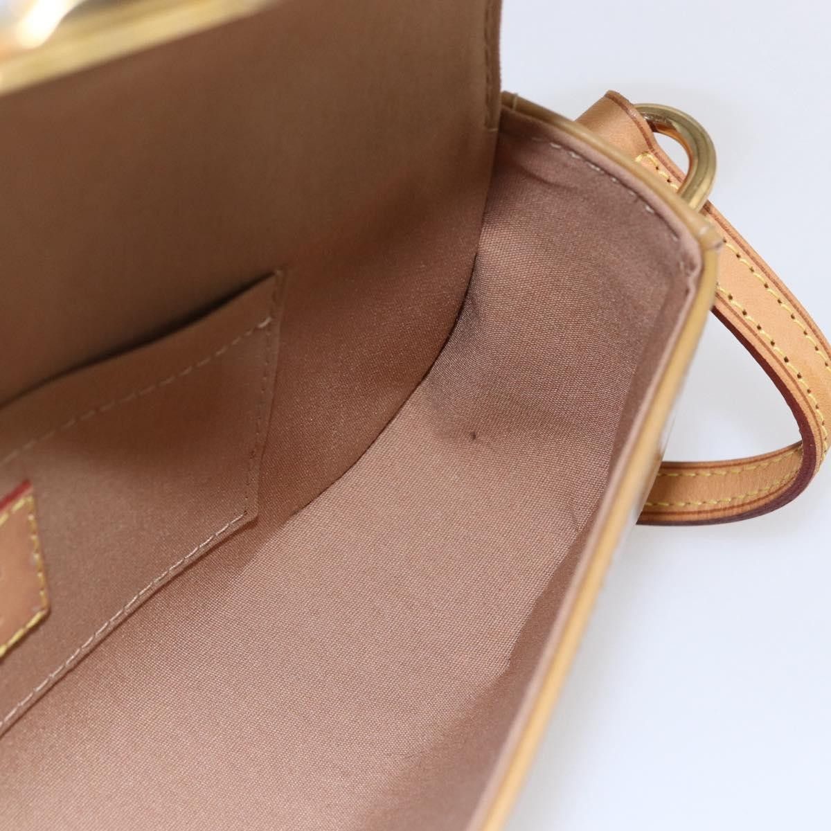 Louis Vuitton Louis Vuitton Malibu Street Handbag Monogram Vernis Size ONE SIZE - 20 Thumbnail