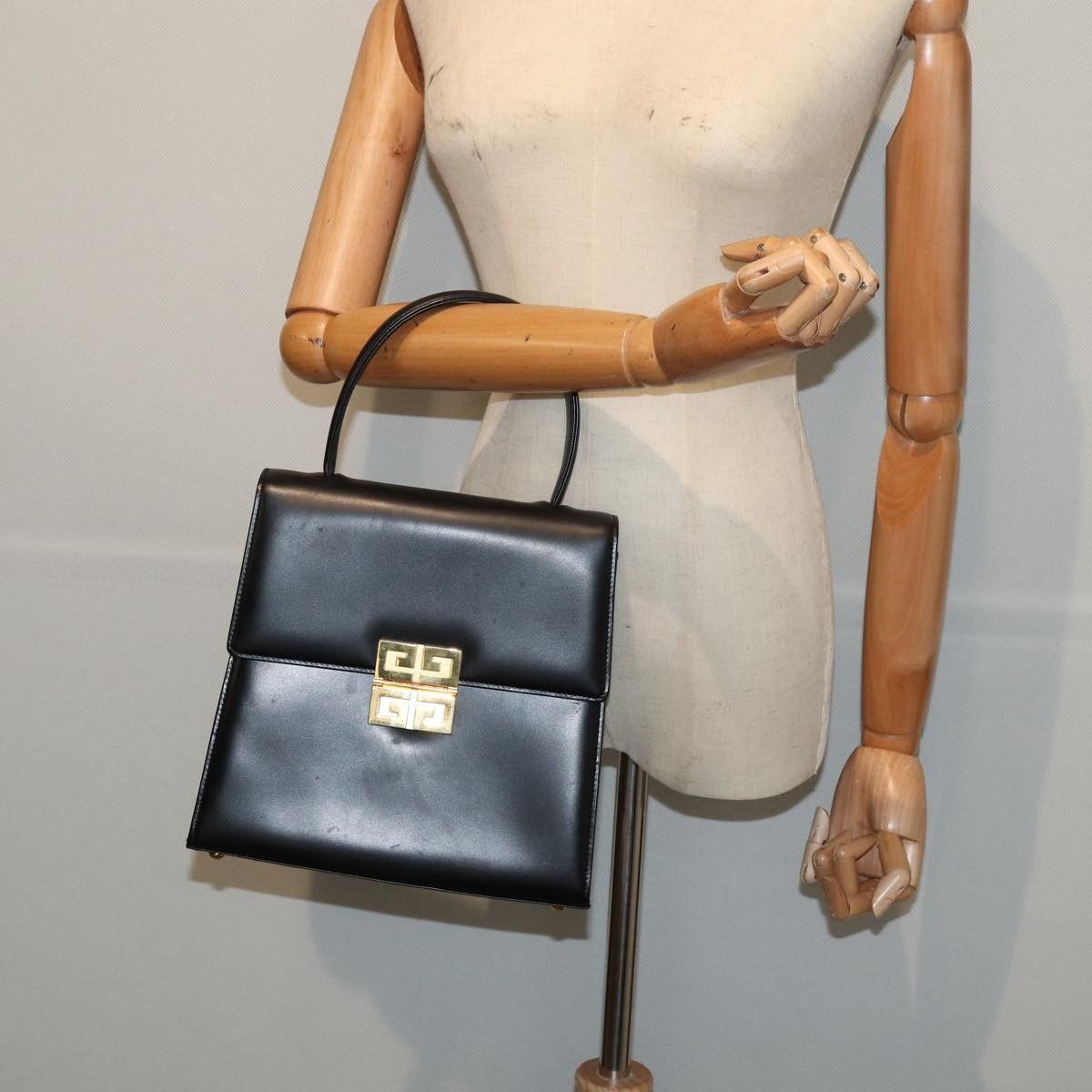 Givenchy Givenchy Vintage 4G handbag Leather Size ONE SIZE - 14 Thumbnail