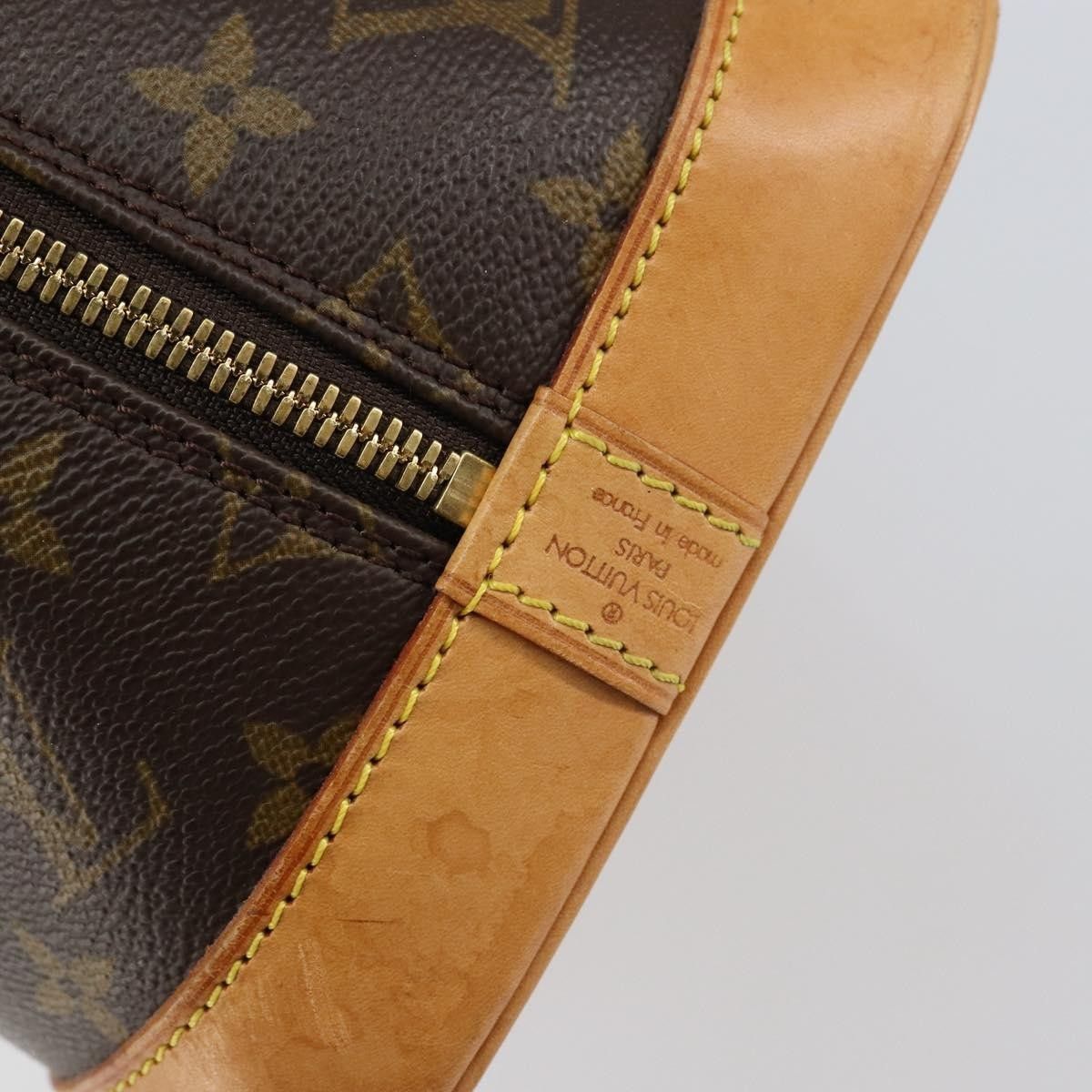 Louis Vuitton Louis Vuitton Alma Handbag Monogram Canvas Size ONE SIZE - 6 Thumbnail