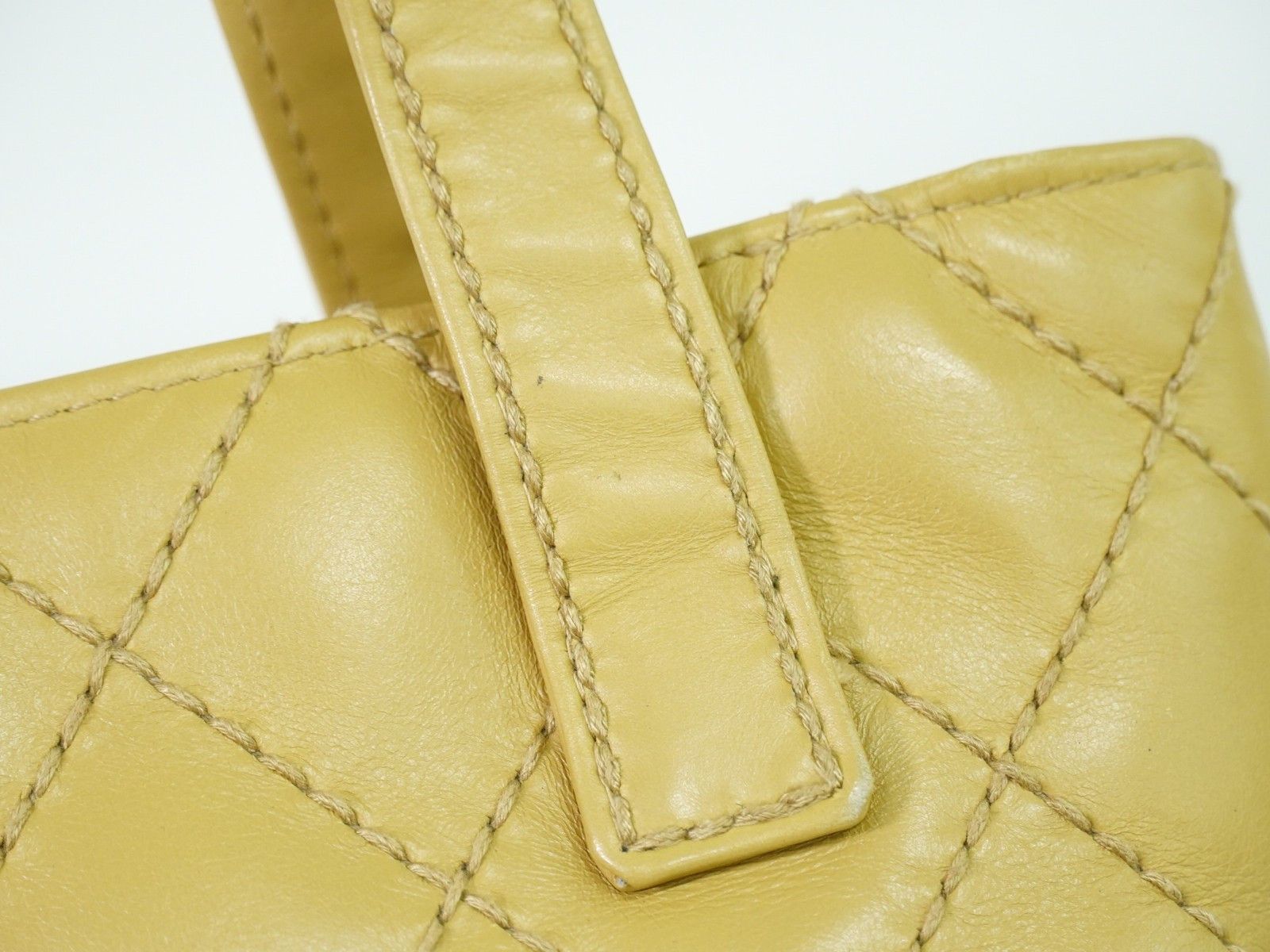 Chanel Chanel Surpique Tote Quilted Leather Size ONE SIZE - 15 Thumbnail