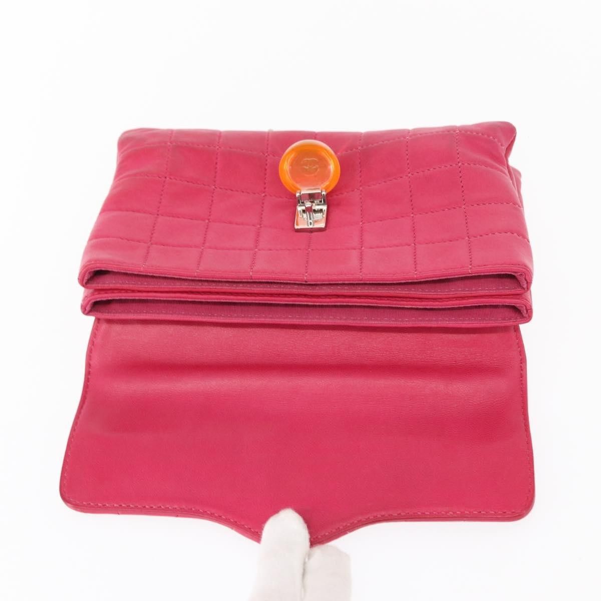 Chanel Chanel Chocolate Bar CC Clutch Quilted Leather Size ONE SIZE - 16 Thumbnail