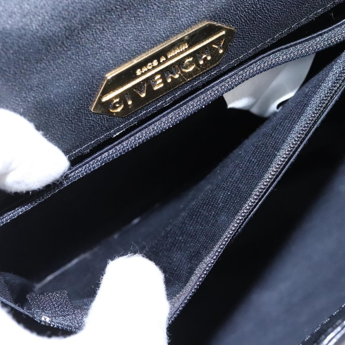 Givenchy Givenchy Vintage 4G handbag Leather Size ONE SIZE - 24 Thumbnail