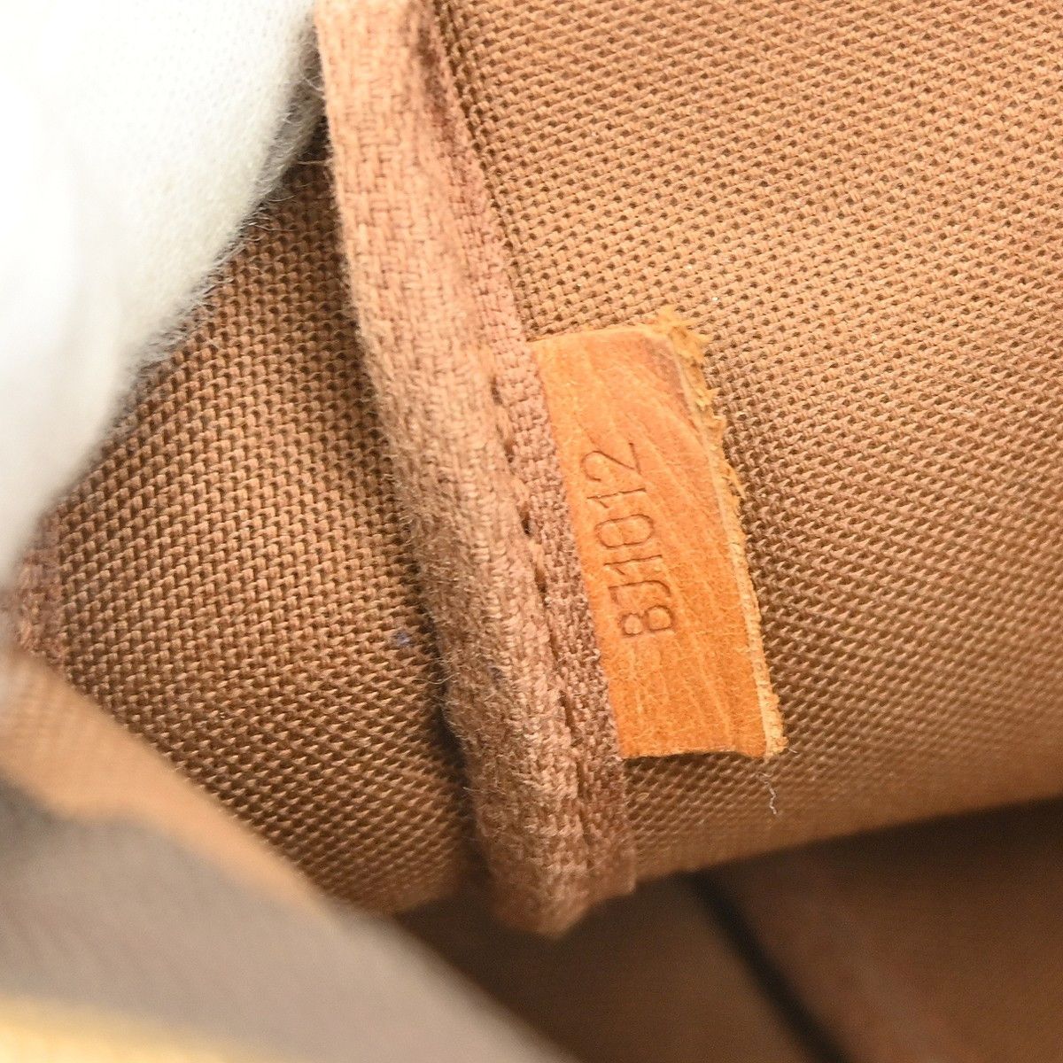 Louis Vuitton Louis Vuitton Pochette Accessoires NM Monogram Canvas Size ONE SIZE - 5 Thumbnail