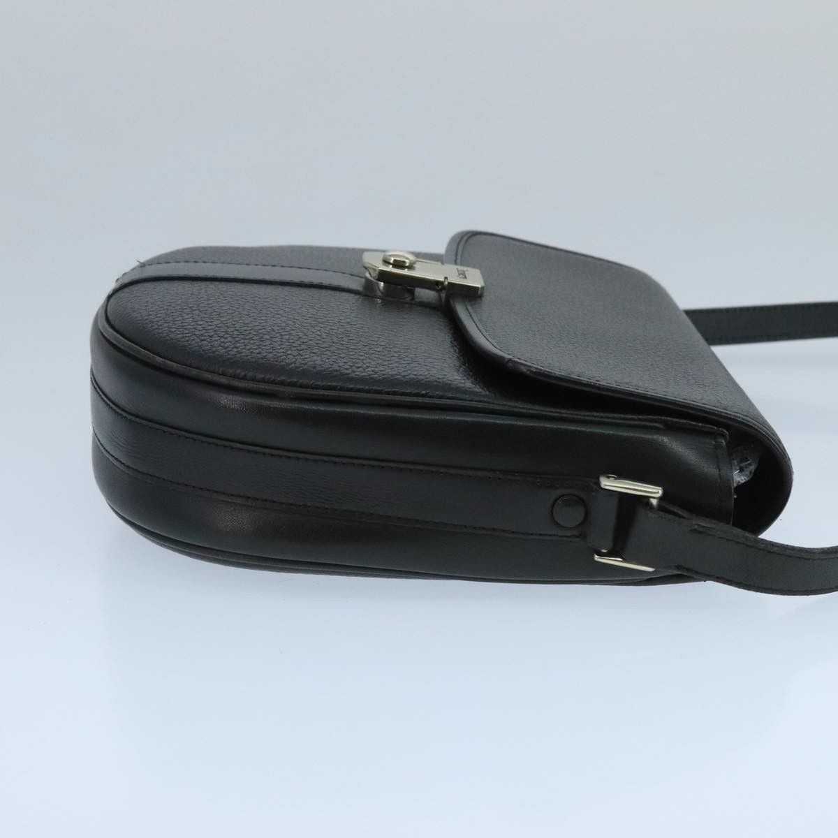 Burberry Burberry Flap Shoulder Bag Leather Size ONE SIZE - 3 Thumbnail