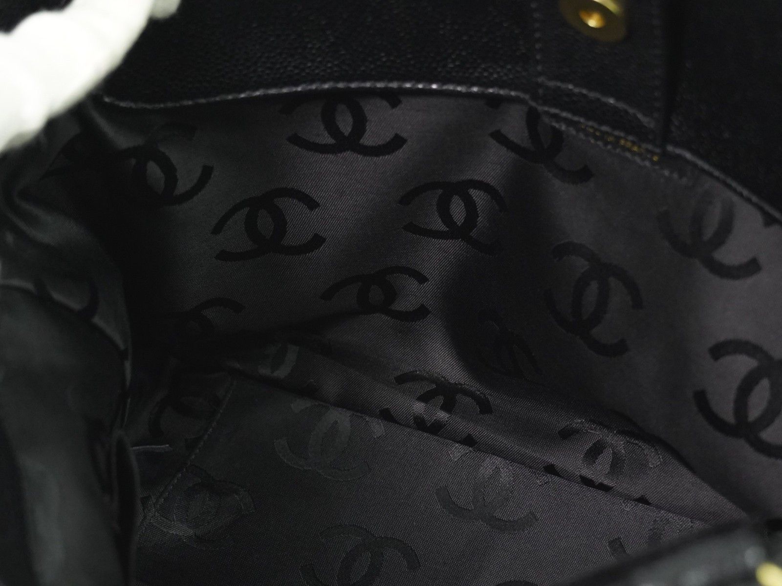 Chanel Chanel Vintage Timeless Convertible Tote Caviar Size ONE SIZE - 20 Thumbnail