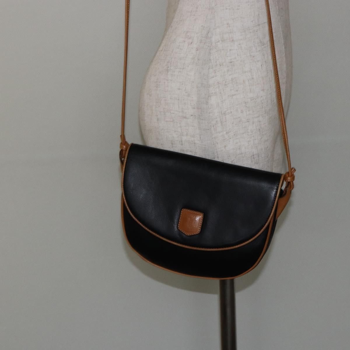 Celine Celine Vintage Flap Shoulder Bag Leather Size ONE SIZE - 13 Thumbnail