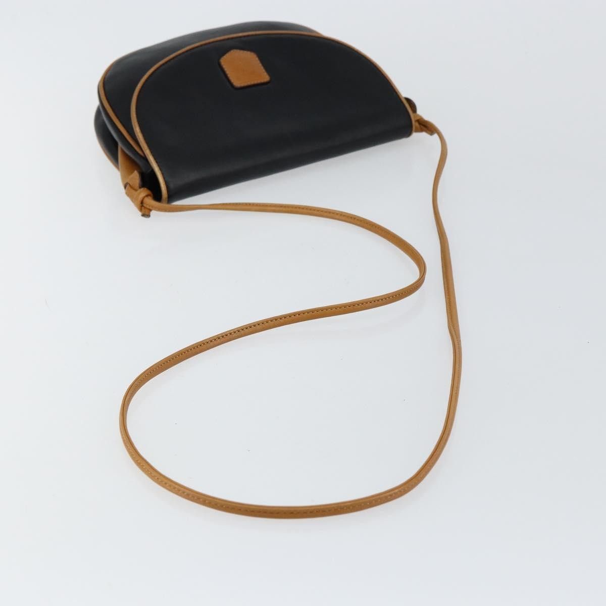 Celine Celine Vintage Flap Shoulder Bag Leather Size ONE SIZE - 8 Thumbnail