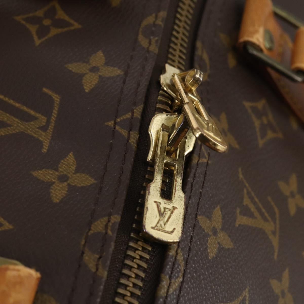 Louis Vuitton Louis Vuitton Keepall Bag Monogram Canvas Size ONE SIZE - 17 Thumbnail