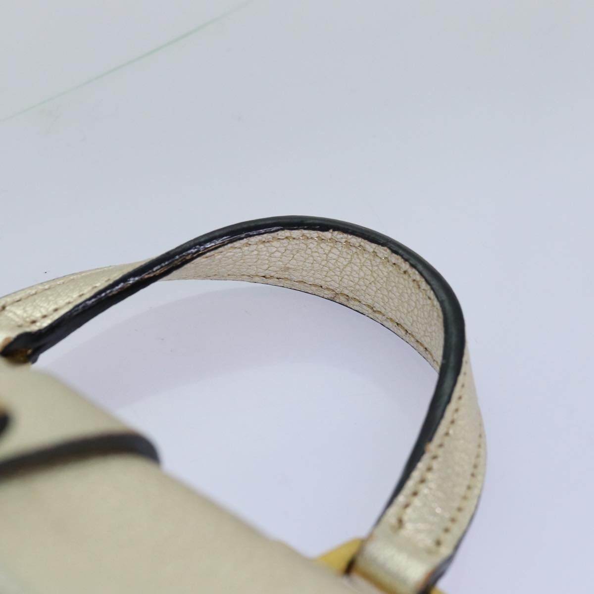 Miu Miu Miu Miu Madras Convertible Compartment Top Handle Bag Leather Size ONE SIZE - 19 Thumbnail