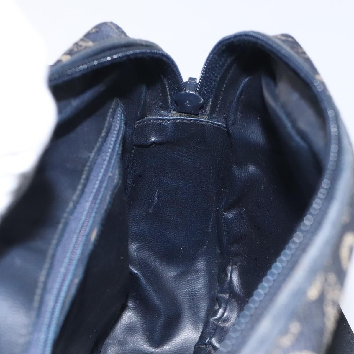Celine Celine C Sulky Shoulder bag Canvas and Leather Size ONE SIZE - 21 Thumbnail