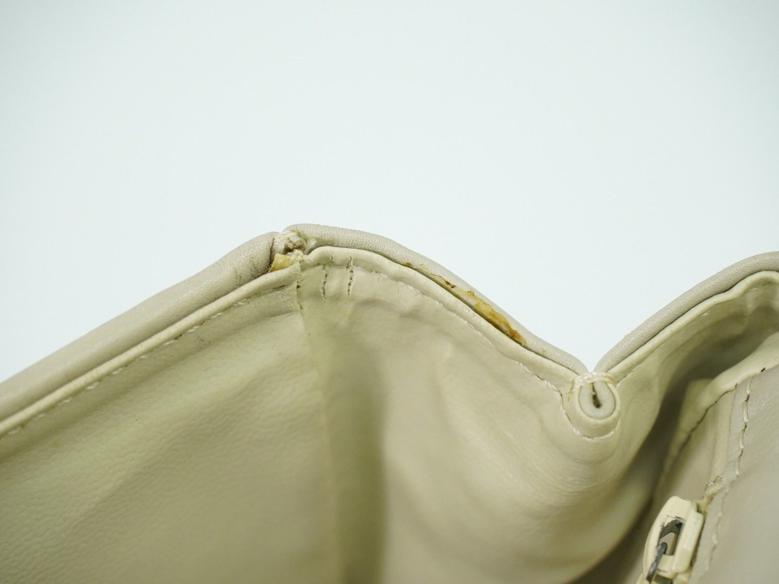 Celine Celine Vintage Flap Shoulder Bag Quilted Leather Size ONE SIZE - 14 Thumbnail