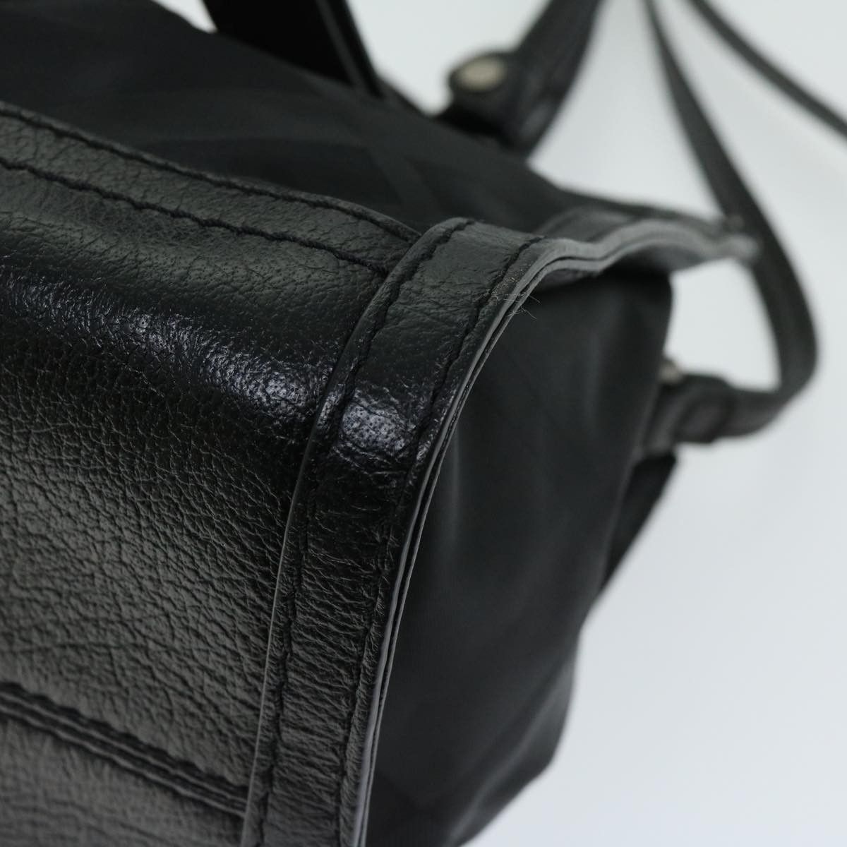 Burberry Burberry Vintage Handbag Nylon Size ONE SIZE - 11 Thumbnail
