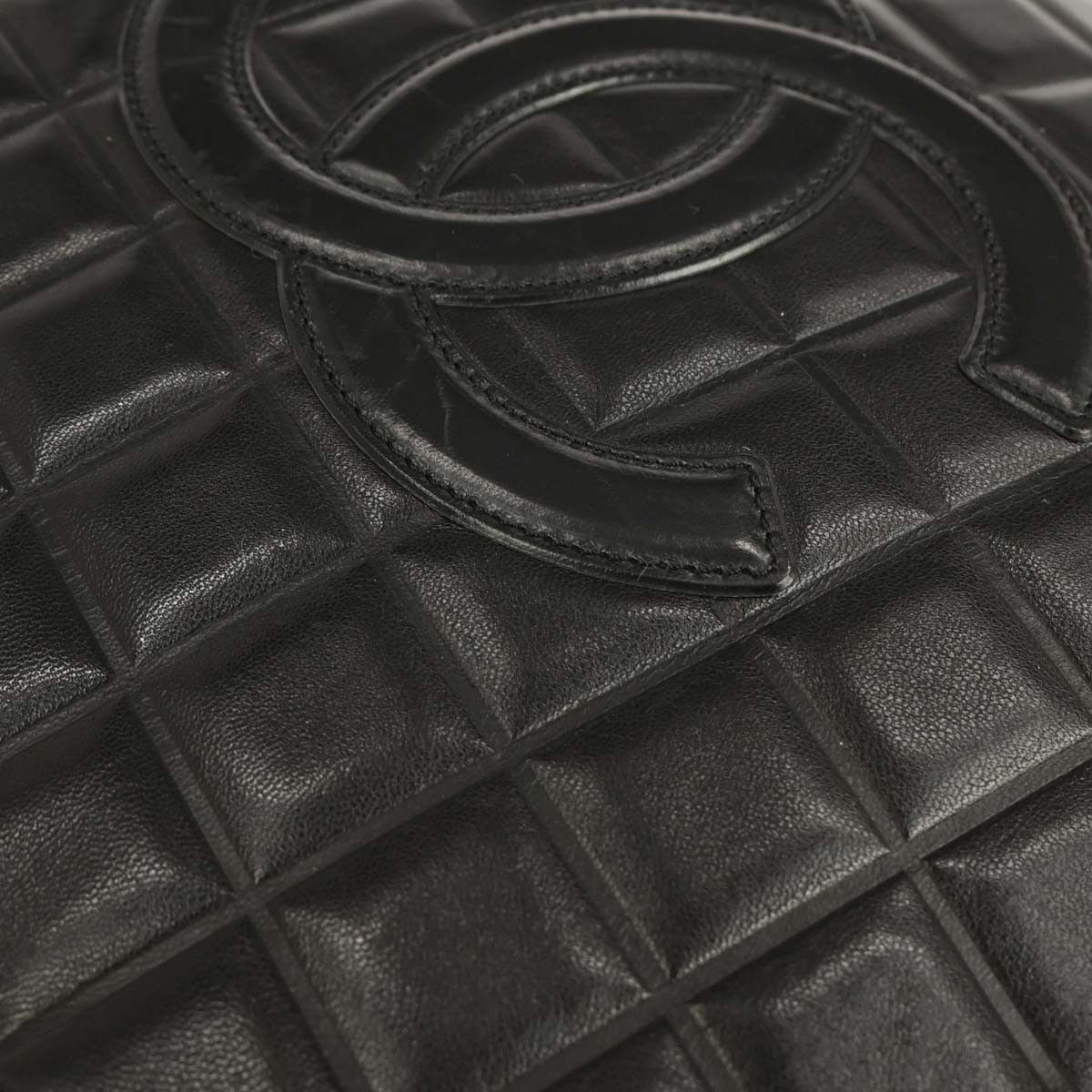 Chanel Chanel Chocolate Bar CC Tote Quilted Leather Size ONE SIZE - 10 Thumbnail