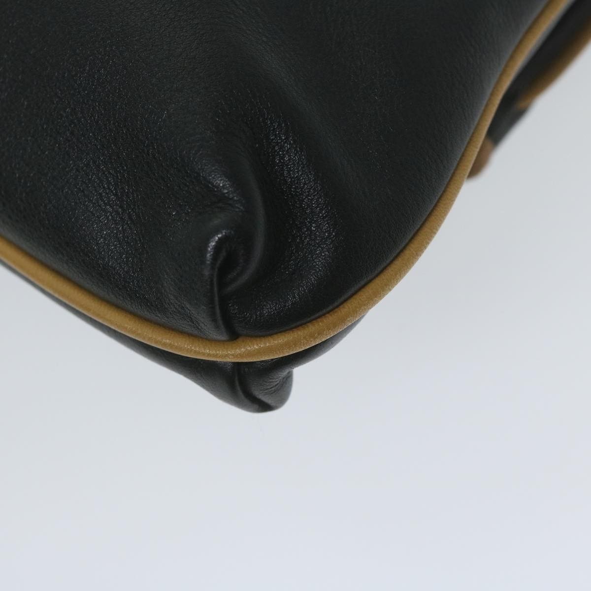 Celine Celine Logo Triomphe Pouch Leather Size ONE SIZE - 9 Thumbnail