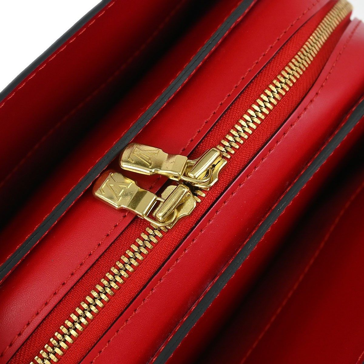 Louis Vuitton Louis Vuitton Pont Neuf Handbag Epi Leather Size ONE SIZE - 6 Thumbnail