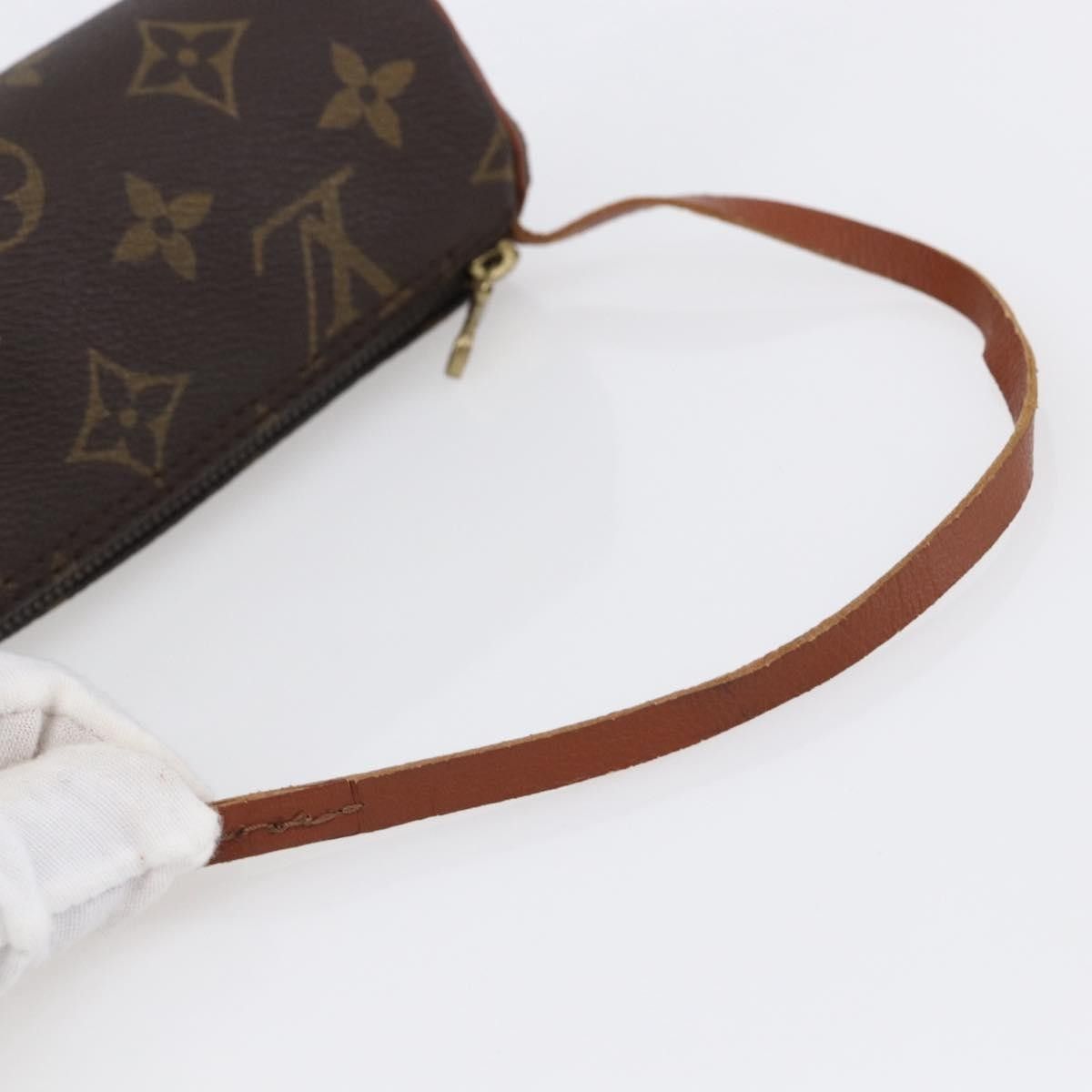 Louis Vuitton Louis Vuitton Papillon Pochette Monogram Canvas Size ONE SIZE - 6 Thumbnail