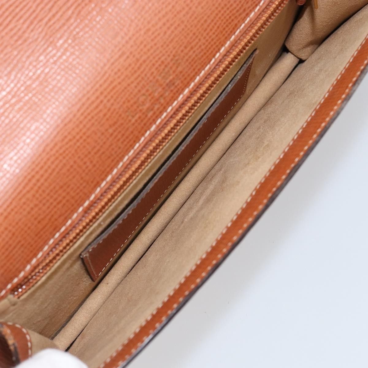 Loewe Loewe Anagram Clutch Bag Leather Size ONE SIZE - 5 Thumbnail