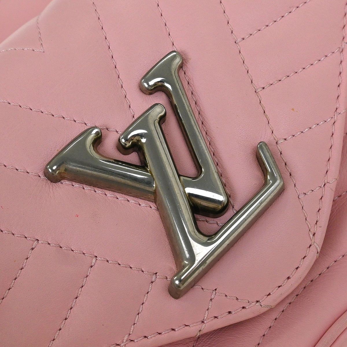 Louis Vuitton Louis Vuitton New Wave Chain Bag Quilted Leather Size ONE SIZE - 9 Thumbnail