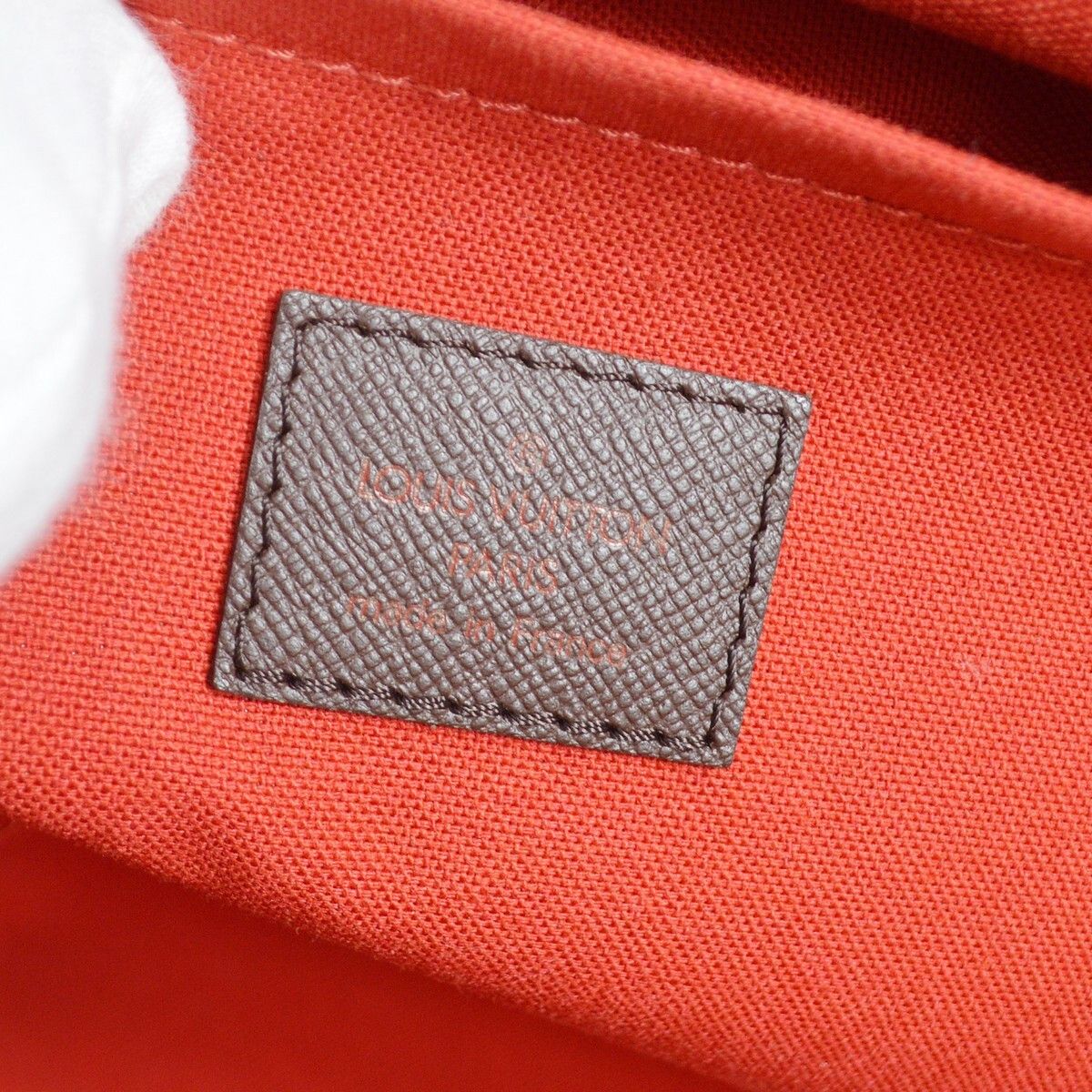 Louis Vuitton Louis Vuitton Belem Handbag Damier Size ONE SIZE - 5 Thumbnail
