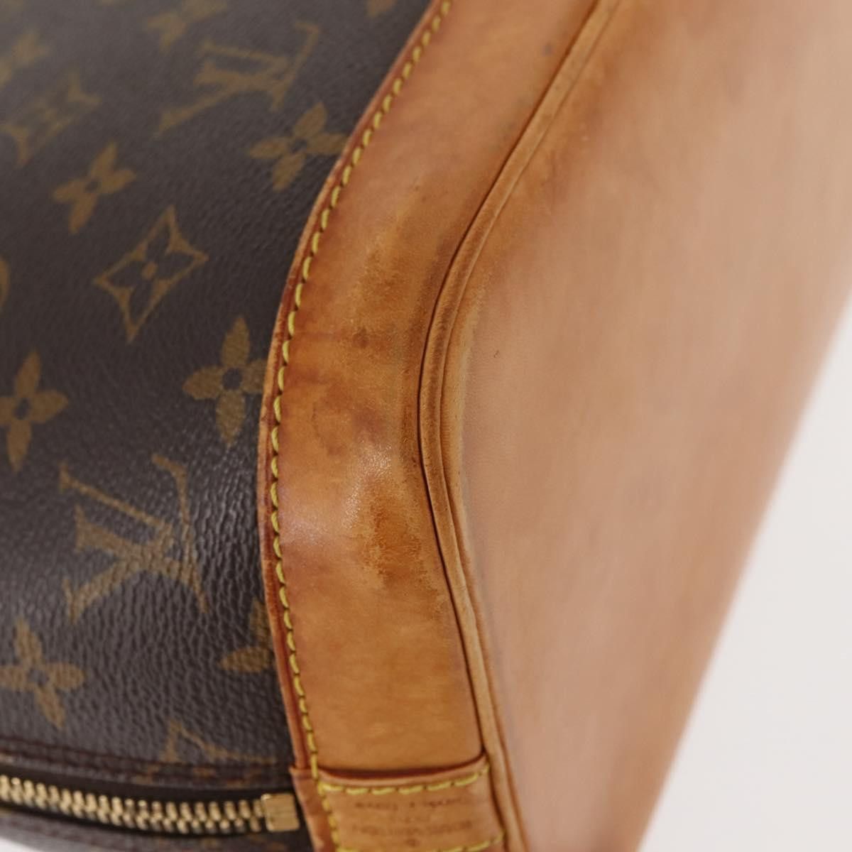 Louis Vuitton Louis Vuitton Alma Handbag Monogram Canvas Size ONE SIZE - 12 Thumbnail