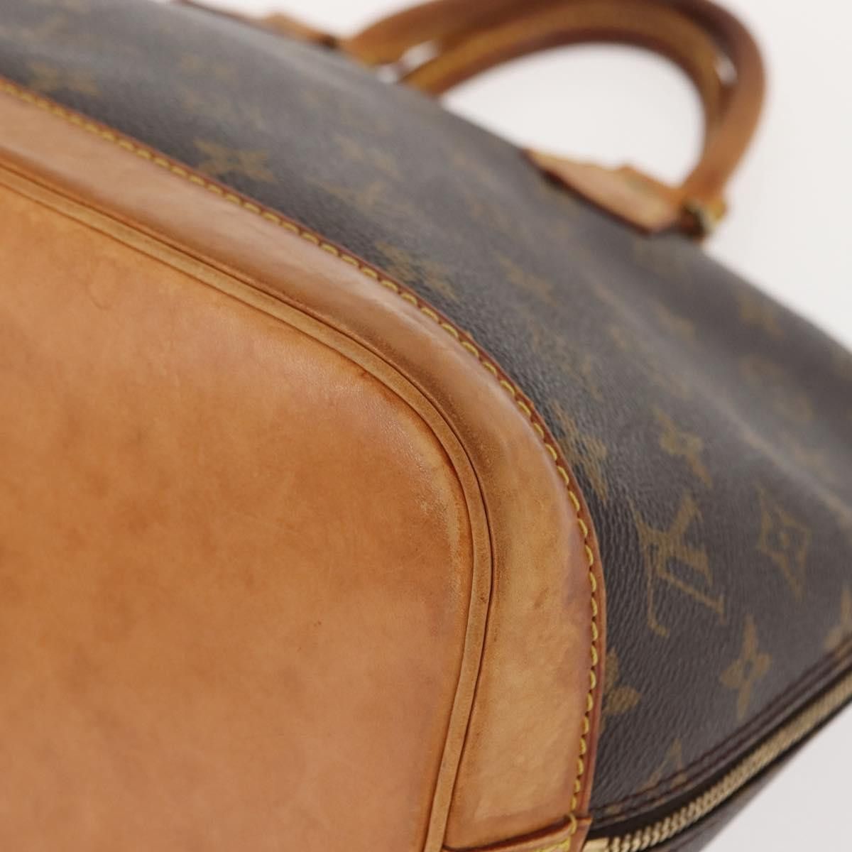 Louis Vuitton Louis Vuitton Alma Handbag Monogram Canvas Size ONE SIZE - 11 Thumbnail