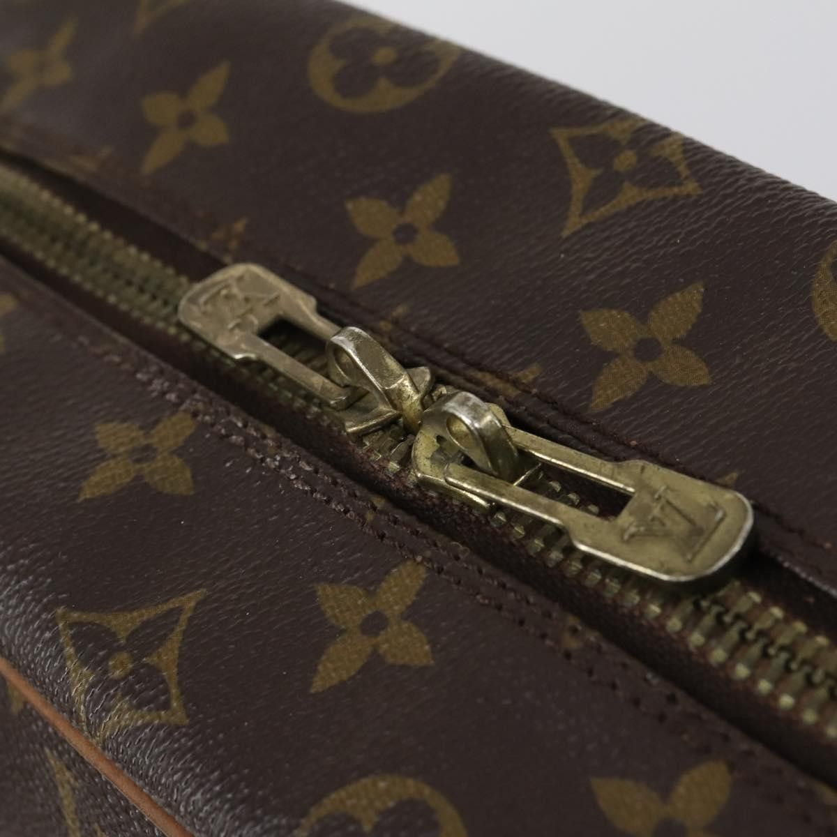 Louis Vuitton Louis Vuitton Amazone Bag Monogram Canvas Size ONE SIZE - 13 Thumbnail