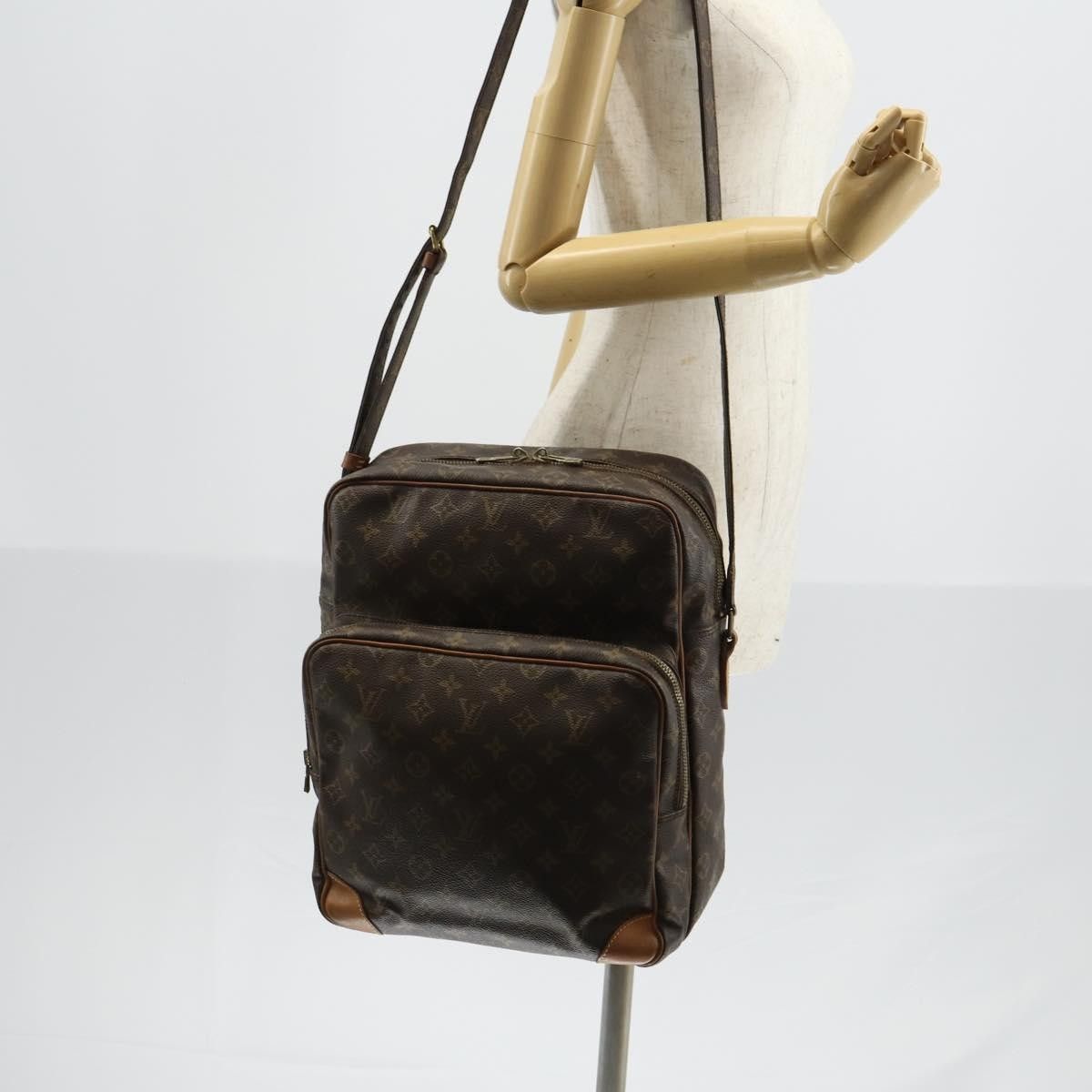 Louis Vuitton Louis Vuitton Amazone Bag Monogram Canvas Size ONE SIZE - 15 Thumbnail