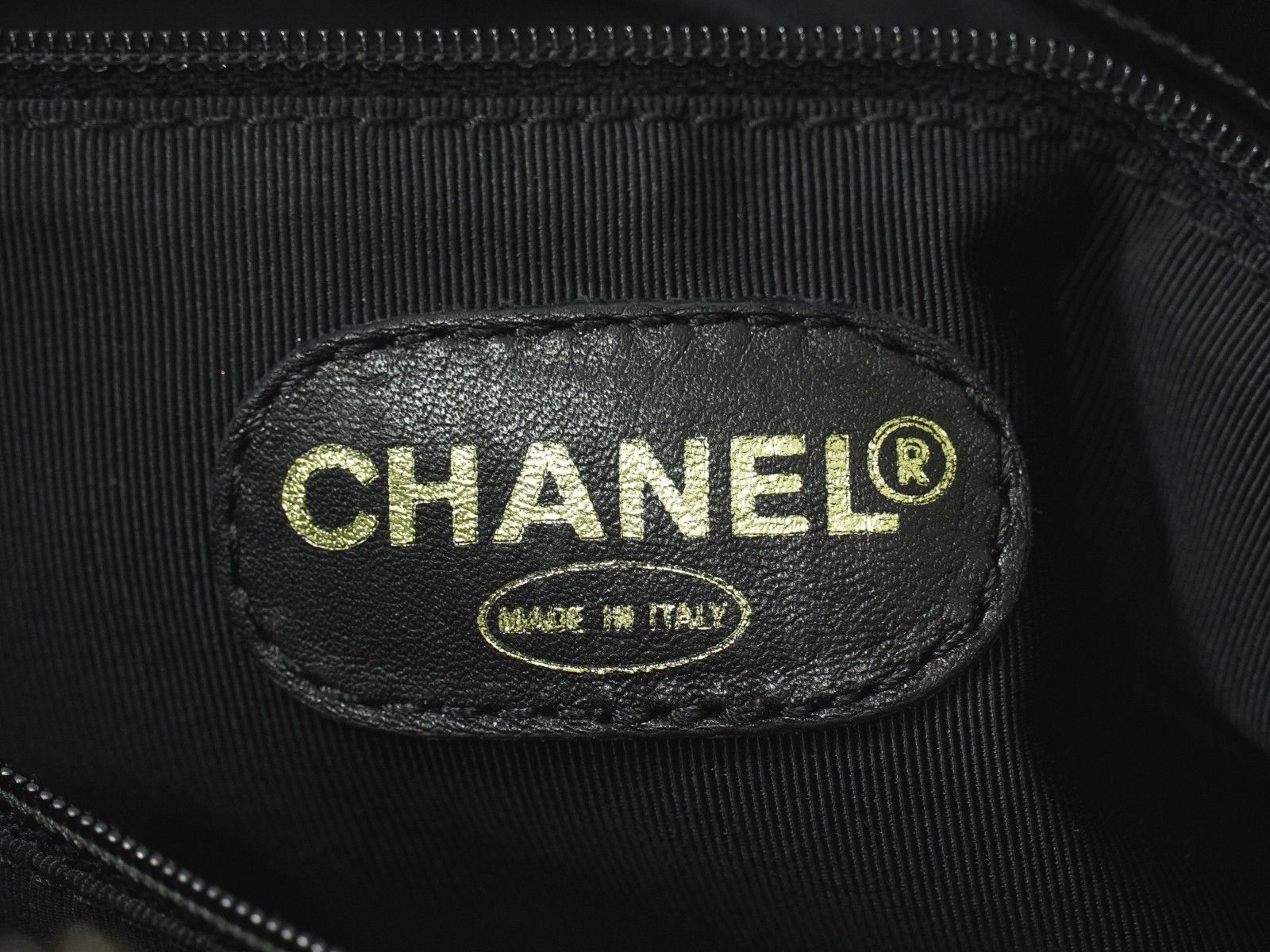 Chanel Chanel Vintage CC Resin Chain Tote Leather Size ONE SIZE - 5 Thumbnail