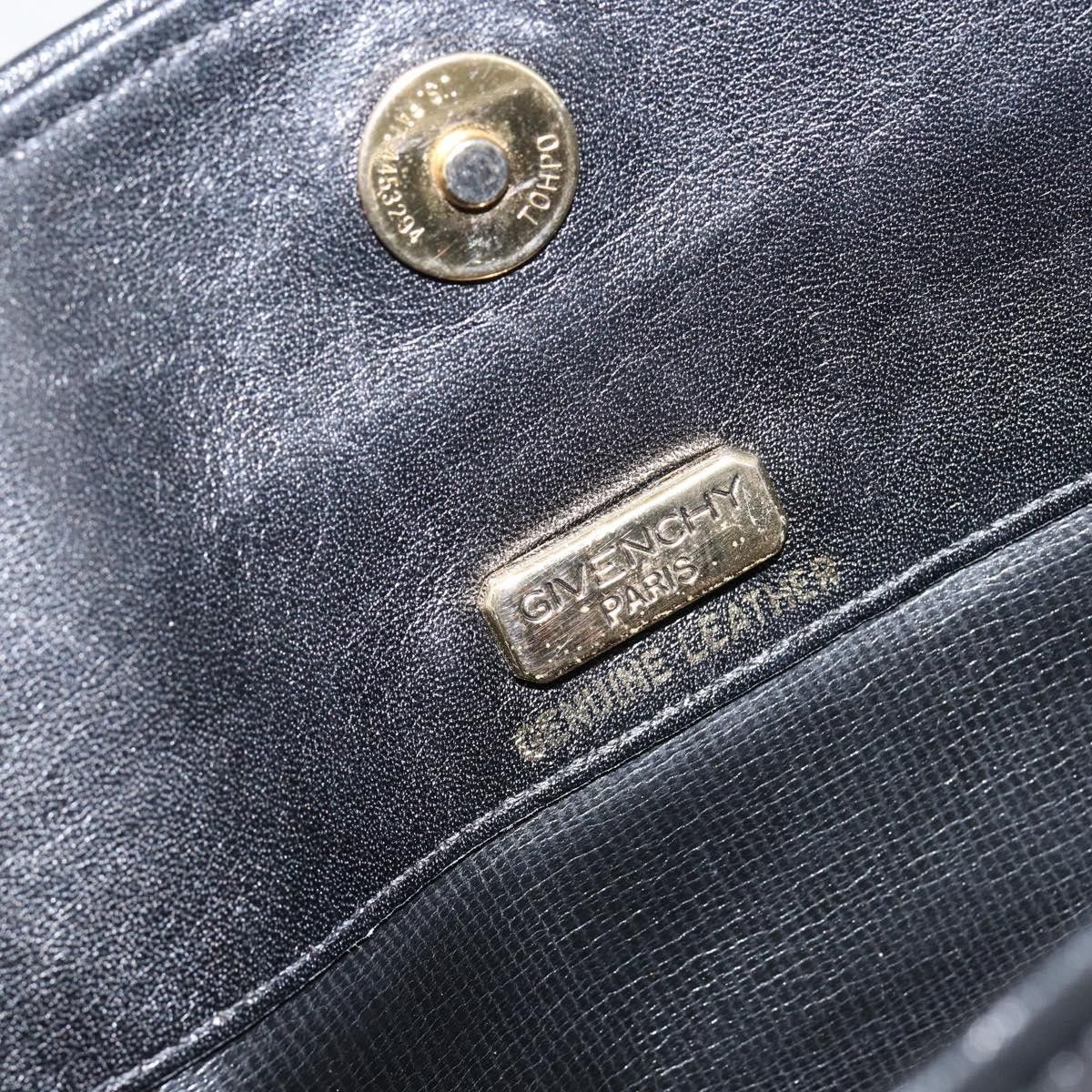 Givenchy Givenchy 4G pouch Leather Size ONE SIZE - 6 Thumbnail