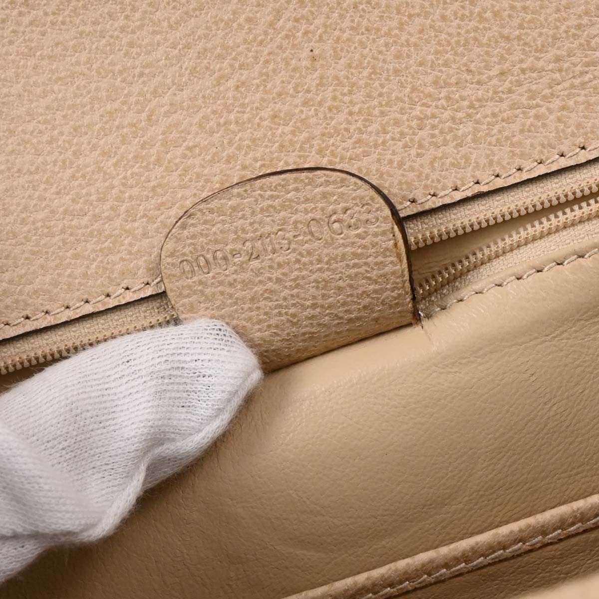 Gucci Gucci Vintage Convertible Bamboo Top Handle Bag Leather Size ONE SIZE - 5 Thumbnail