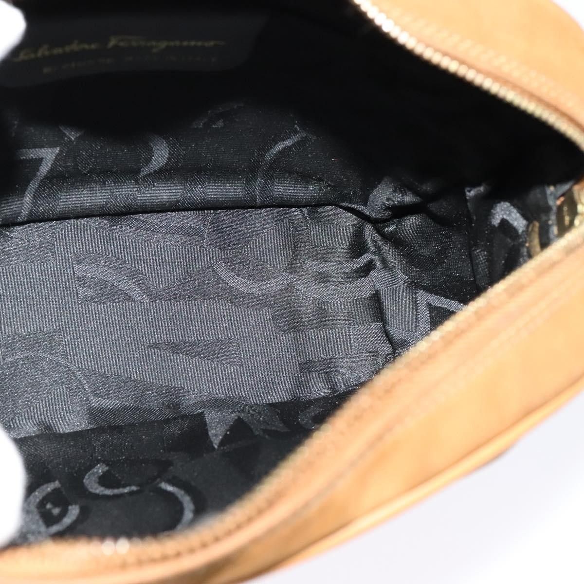 Salvatore Ferragamo Salvatore Ferragamo Vala Shoulder Bag Suede Size ONE SIZE - 18 Thumbnail