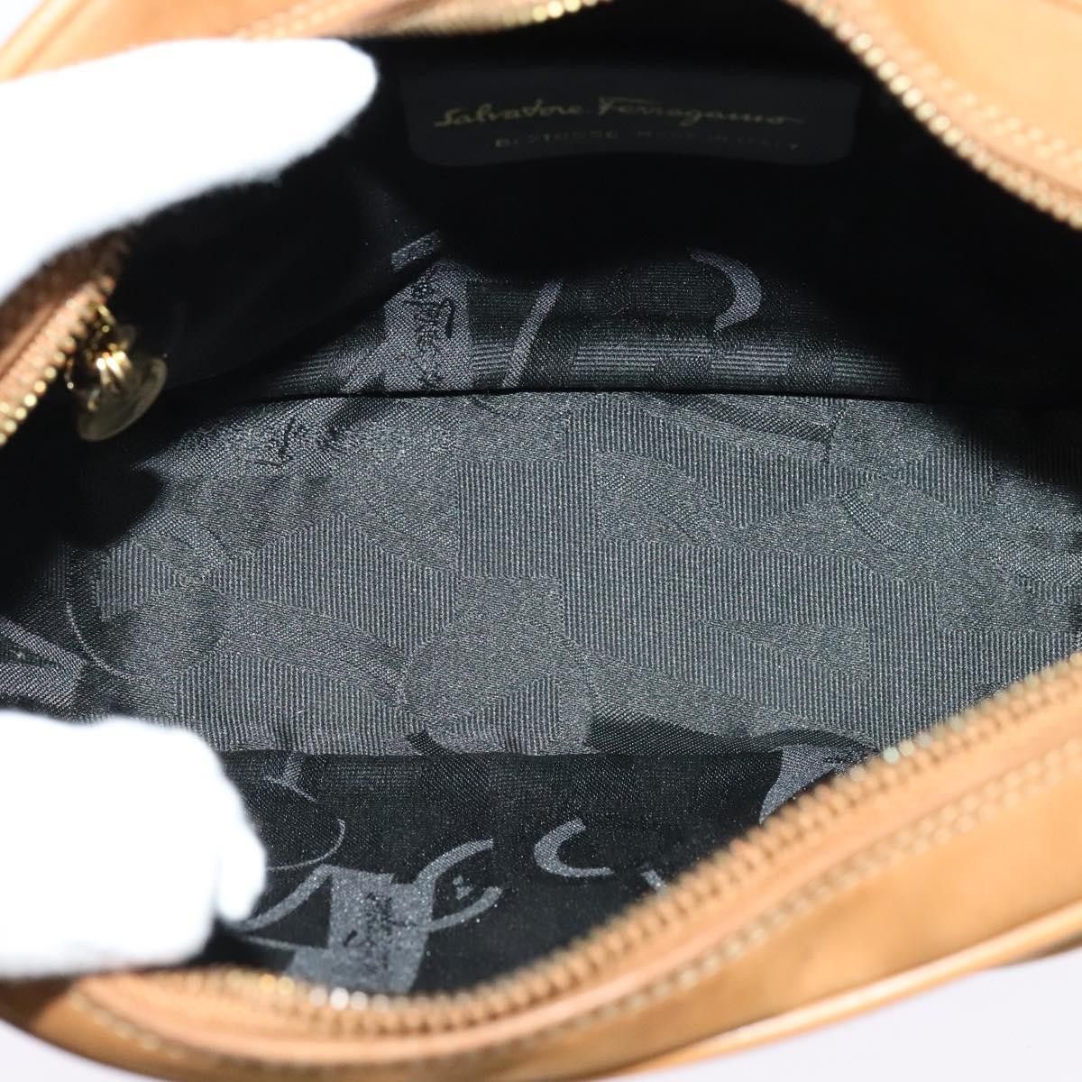 Salvatore Ferragamo Salvatore Ferragamo Vala Shoulder Bag Suede Size ONE SIZE - 5 Thumbnail
