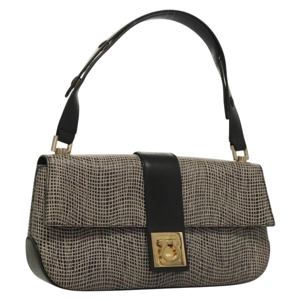 Salvatore Ferragamo Salvatore Ferragamo Gancini Shoulder Bag Leather Size ONE SIZE - 18 Thumbnail