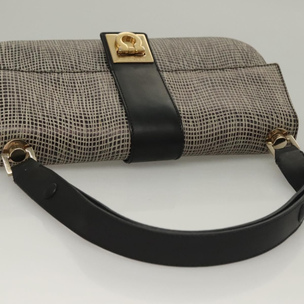 Salvatore Ferragamo Salvatore Ferragamo Gancini Shoulder Bag Leather Size ONE SIZE - 15 Thumbnail
