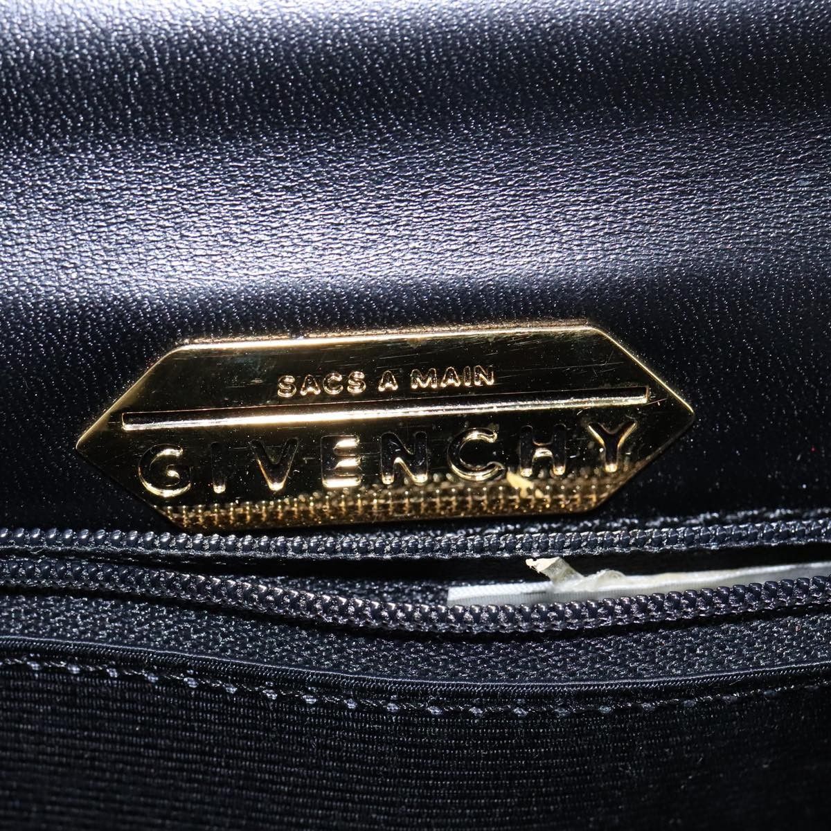 Givenchy Givenchy Vintage 4G handbag Leather Size ONE SIZE - 6 Thumbnail