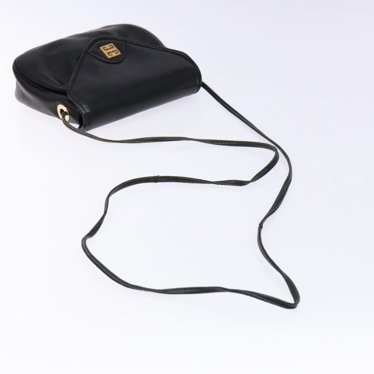 Givenchy Givenchy Vintage 4G shoulder bag Leather Size ONE SIZE - 7 Thumbnail