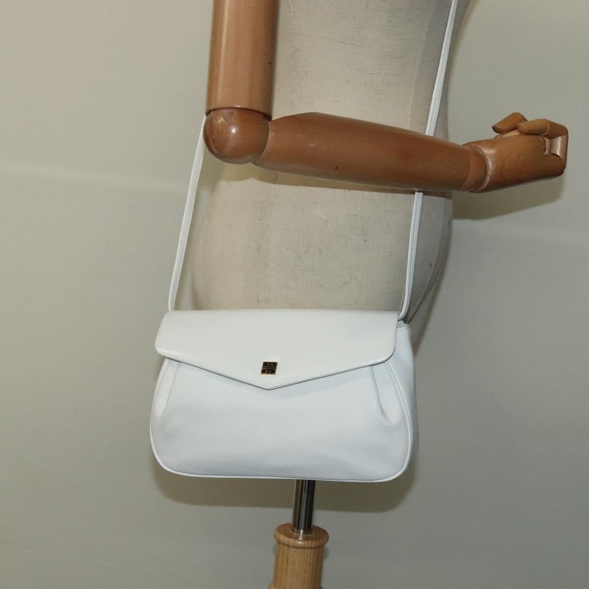 Givenchy Givenchy Vintage 4G shoulder bag Leather Size ONE SIZE - 13 Thumbnail