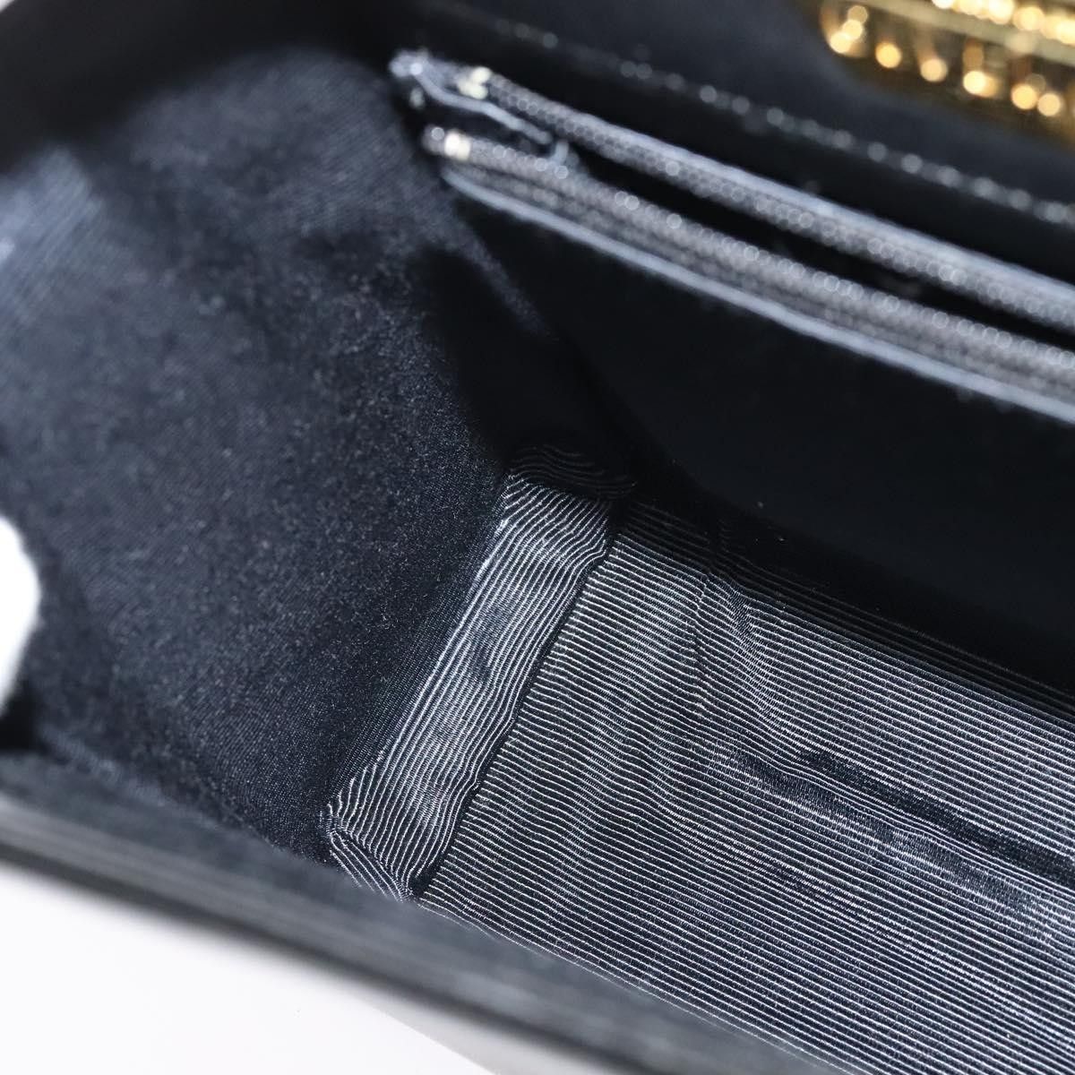Givenchy Givenchy Vintage 4G handbag Leather Size ONE SIZE - 23 Thumbnail