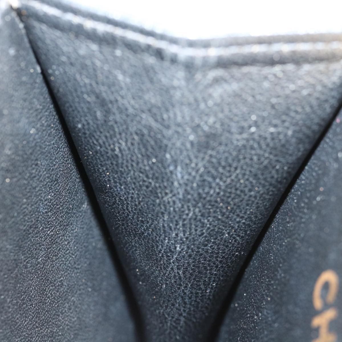 Chanel Chanel Vintage Button Waist Bag Quilted Lambskin Size ONE SIZE - 18 Thumbnail