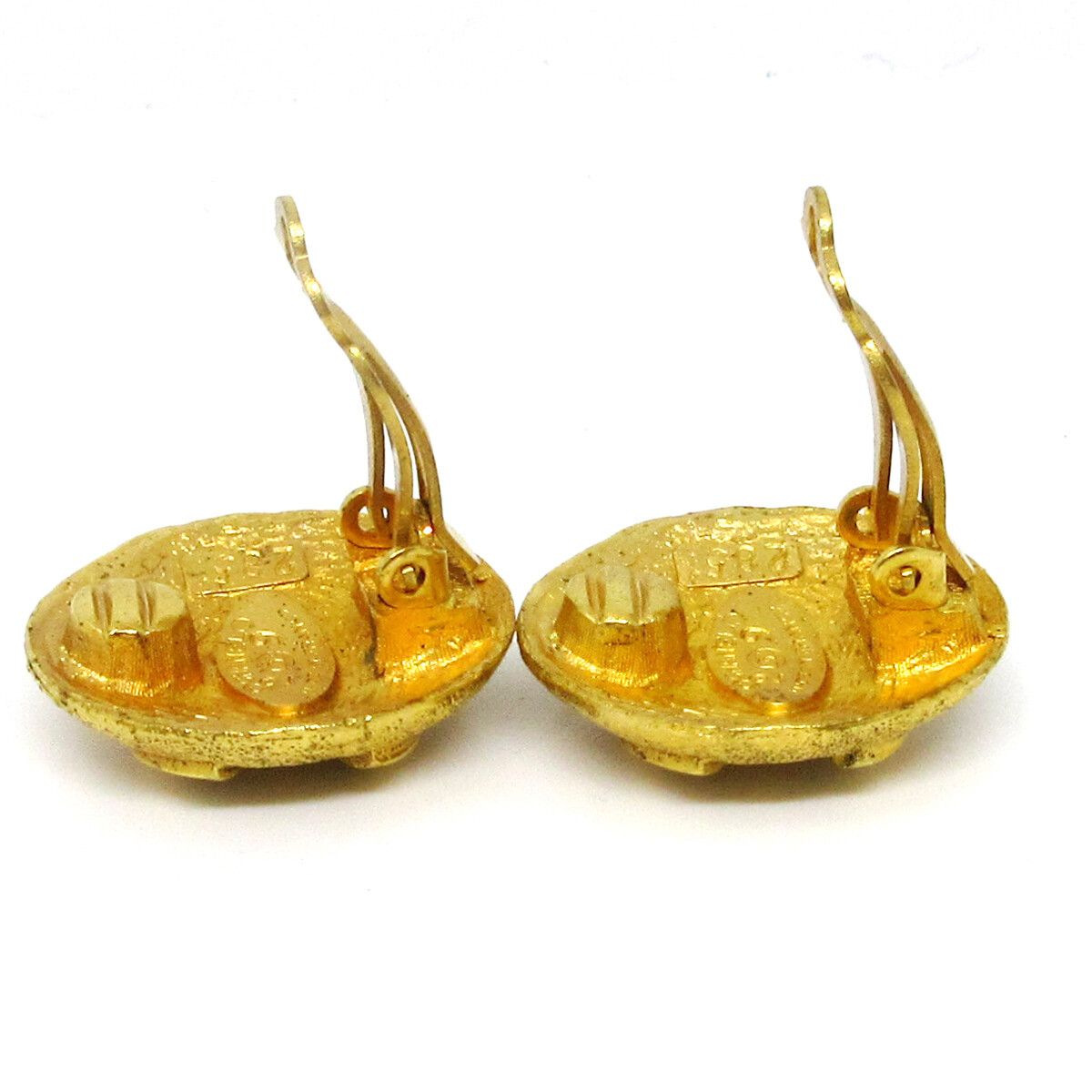 Chanel Chanel Vintage CC Round Clip-On Metal Size ONE SIZE - 4 Thumbnail