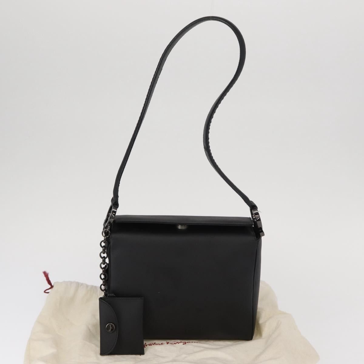 Salvatore Ferragamo Salvatore Ferragamo Gancini Shoulder Bag Leather Size ONE SIZE - 13 Thumbnail