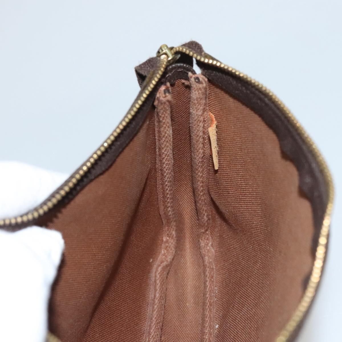 Louis Vuitton Louis Vuitton Pochette Accessoires Monogram Canvas Size ONE SIZE - 13 Thumbnail