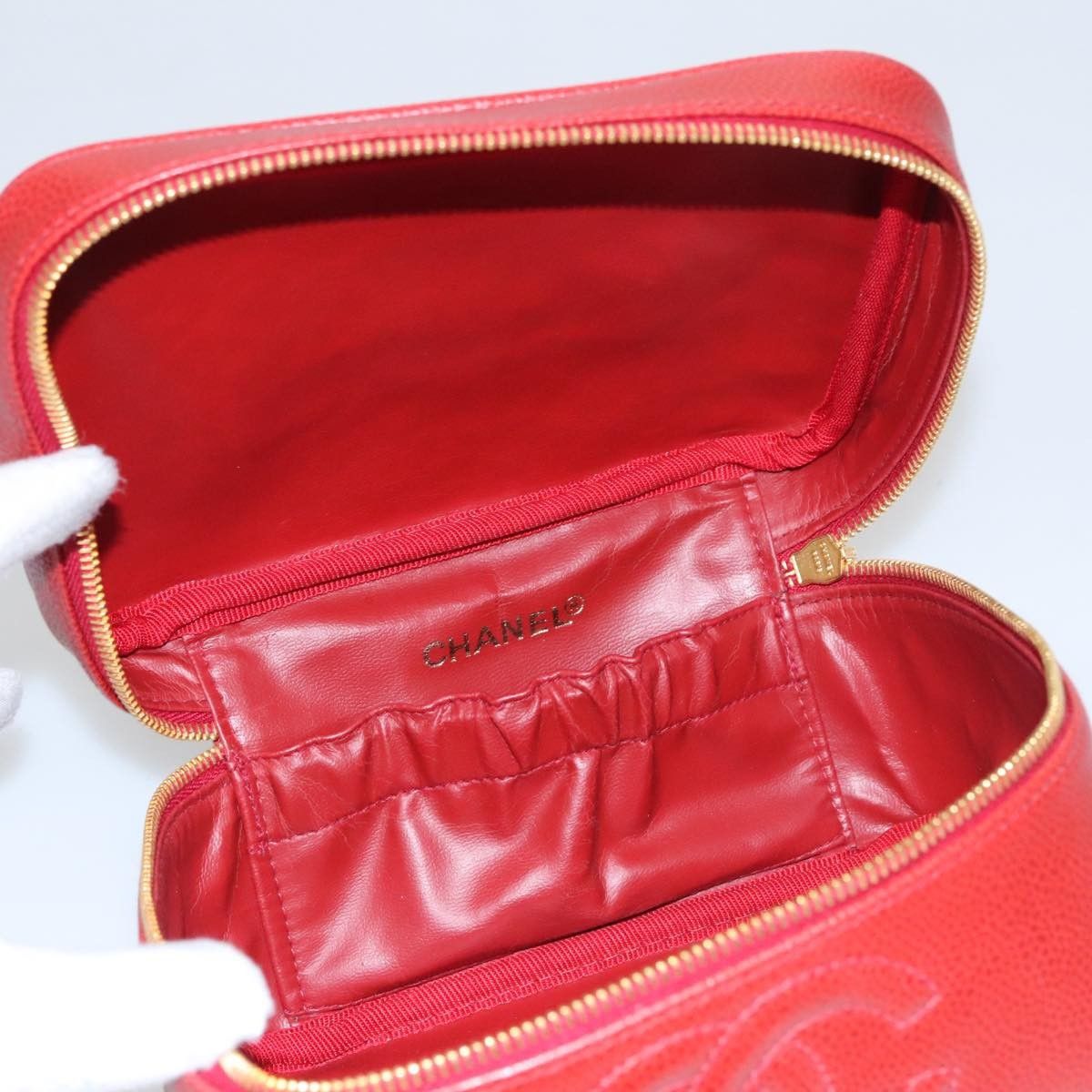 Chanel Chanel Vintage Timeless Cosmetic Case Caviar Size ONE SIZE - 19 Thumbnail