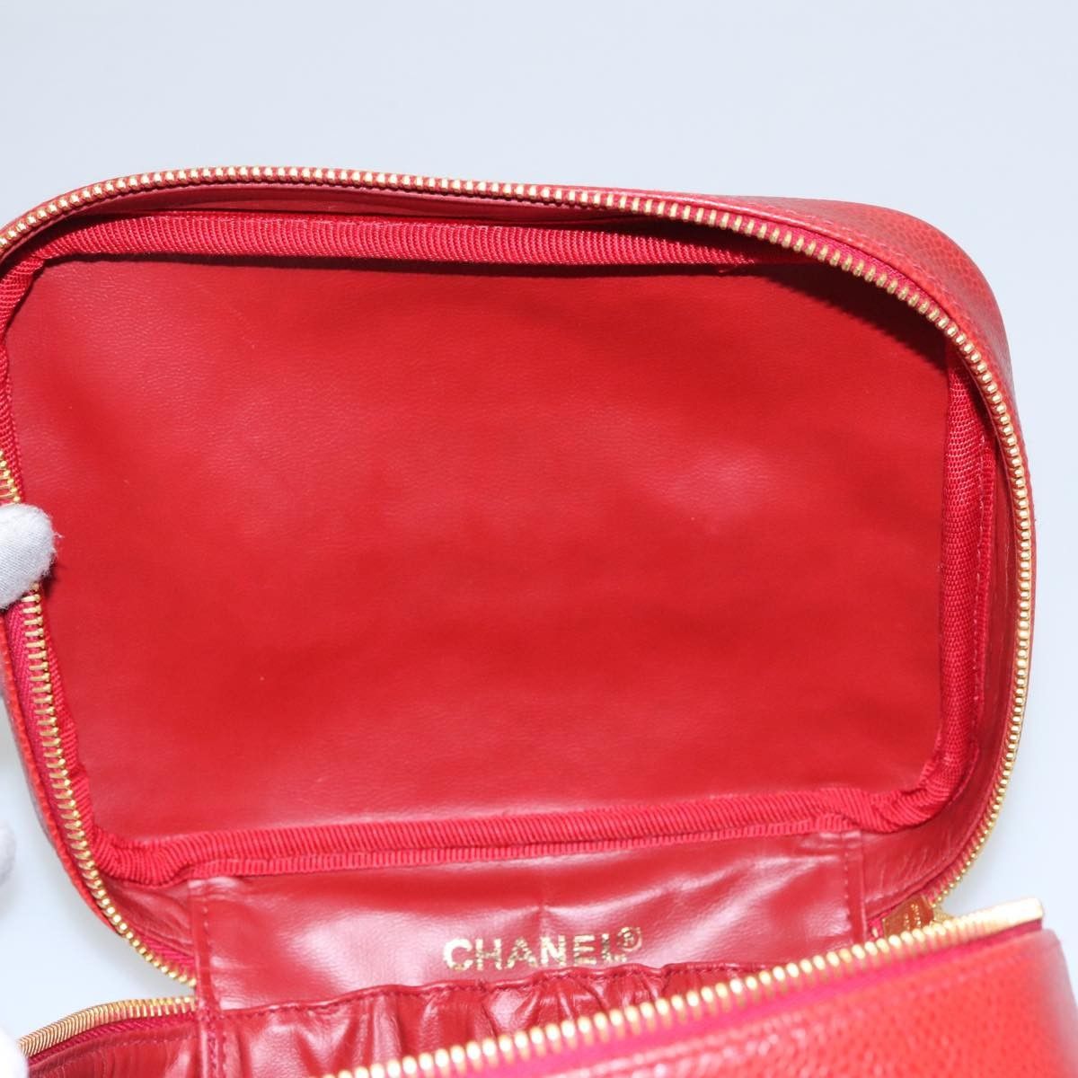Chanel Chanel Vintage Timeless Cosmetic Case Caviar Size ONE SIZE - 21 Thumbnail