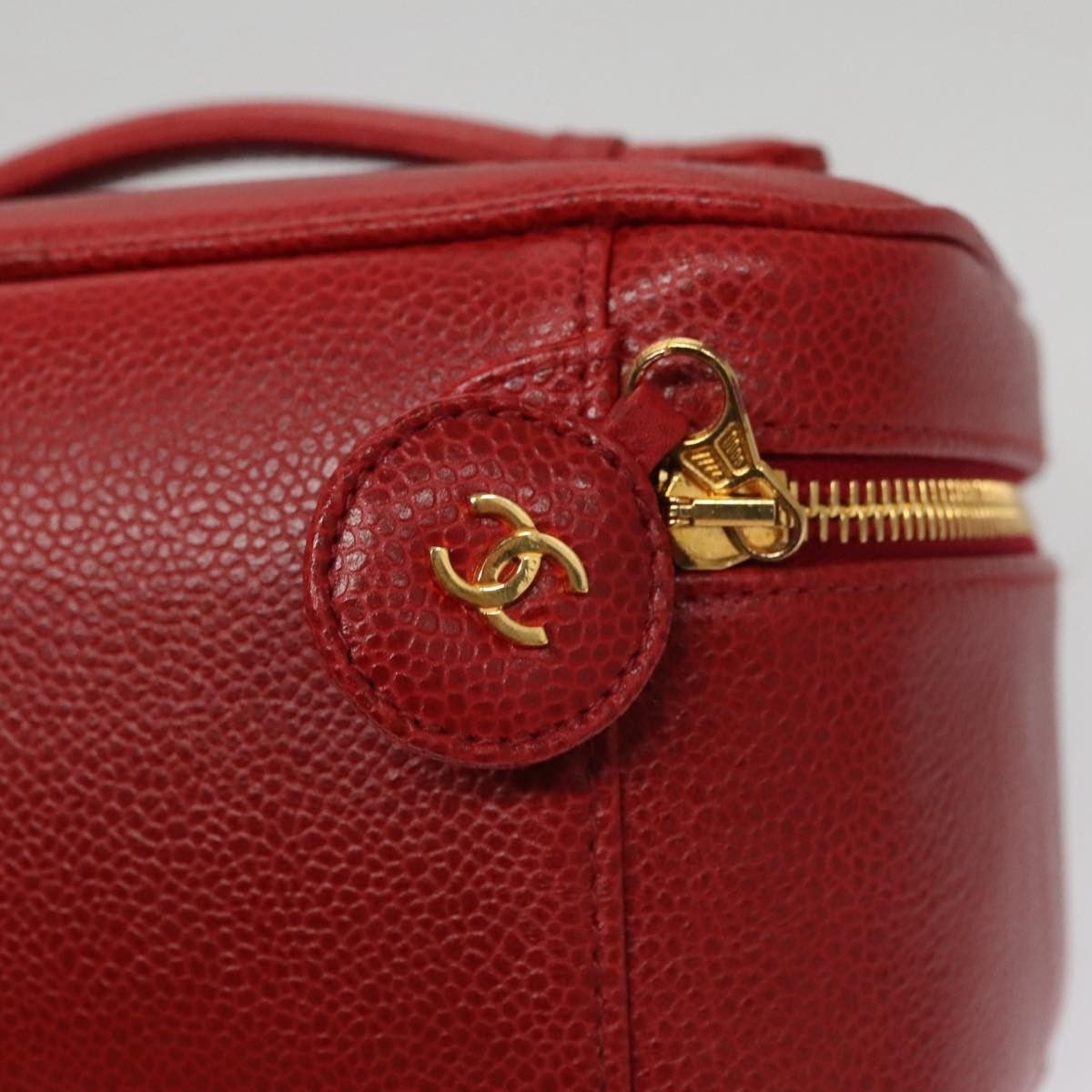 Chanel Chanel Vintage Timeless Cosmetic Case Caviar Size ONE SIZE - 13 Thumbnail