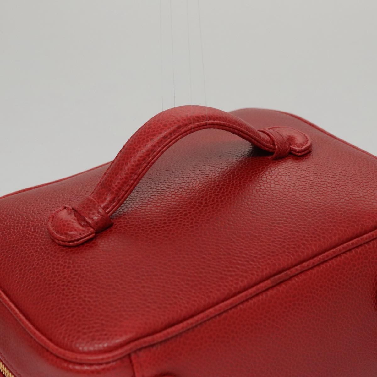 Chanel Chanel Vintage Timeless Cosmetic Case Caviar Size ONE SIZE - 17 Thumbnail