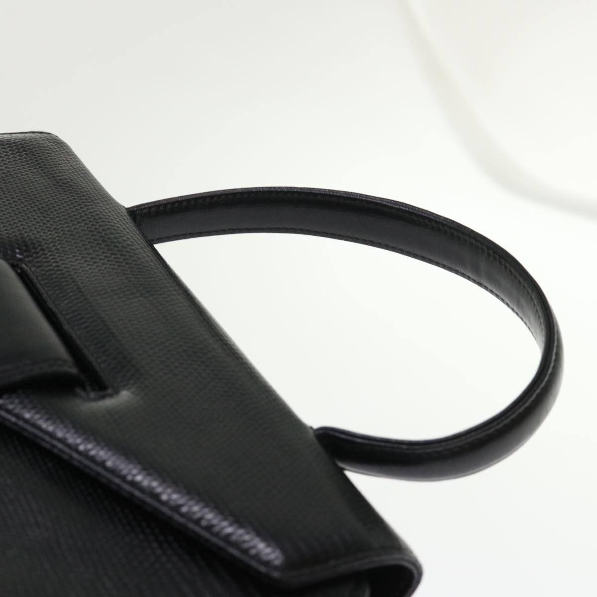 Givenchy Givenchy Vintage Handbag Leather Size ONE SIZE - 14 Thumbnail