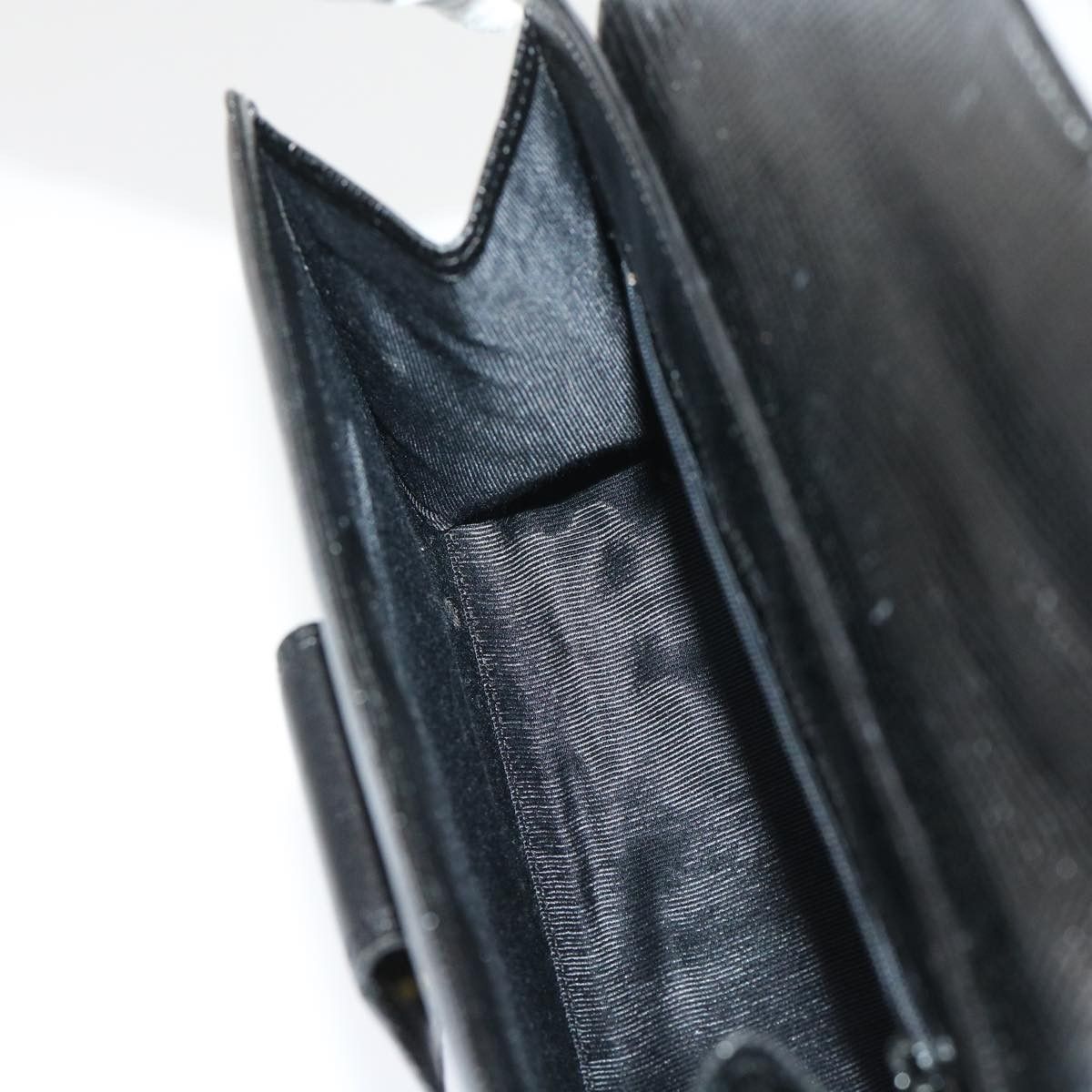 Givenchy Givenchy Vintage Handbag Leather Size ONE SIZE - 19 Thumbnail