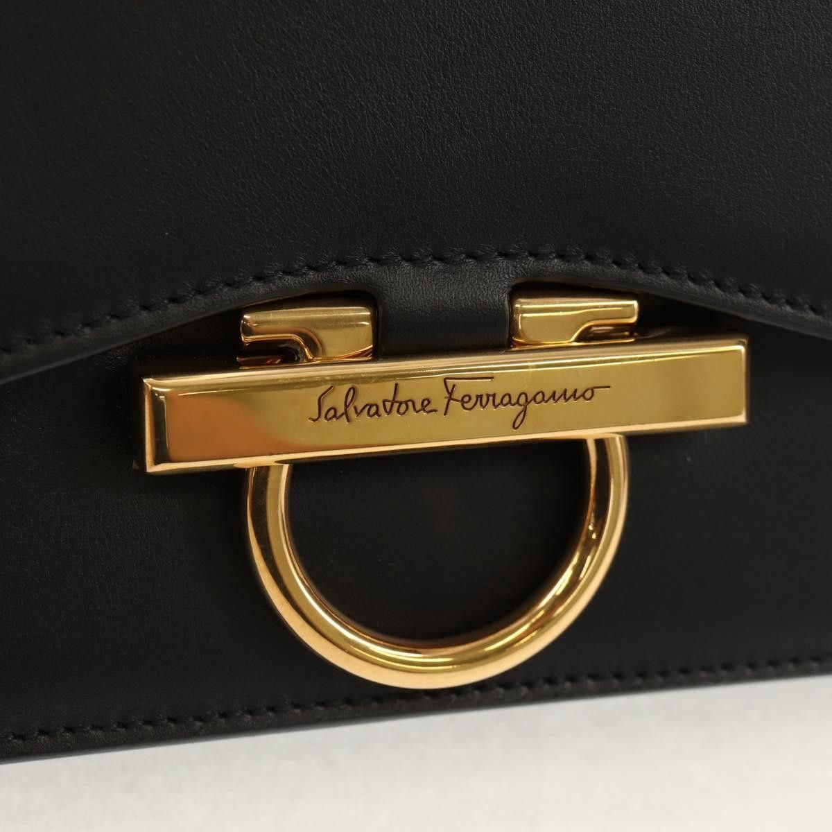 Salvatore Ferragamo Salvatore Ferragamo Joanne Shoulder Bag Leather Size ONE SIZE - 18 Thumbnail