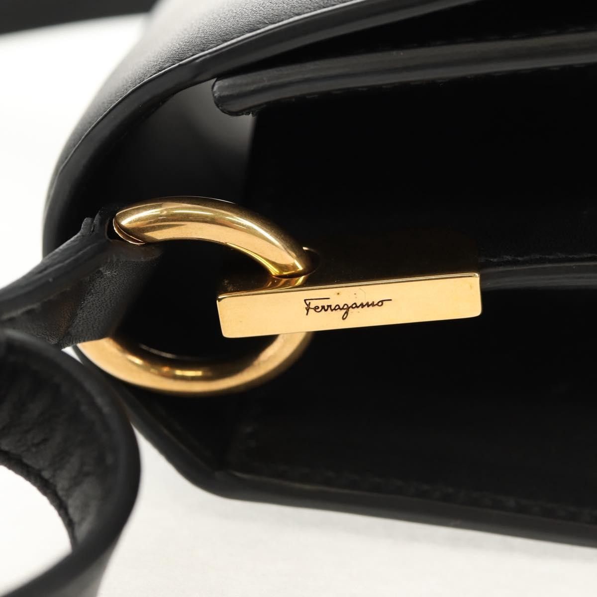 Salvatore Ferragamo Salvatore Ferragamo Joanne Shoulder Bag Leather Size ONE SIZE - 12 Thumbnail